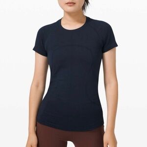 Lululemon Swiftly Tech Short Sleeve 2.0 in True Navy